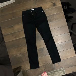 Size 29 Good American Jeans - barely worn